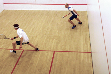Comment jouer au squash ?